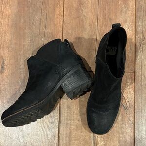 Sorel Women's Black Ankle Booties